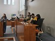 Aula Krajského úřadu je větší síň určená pro slavnostní shromáždění. Na fotografii zleva: průvodkyně Krajského úřadu, p. Špinarová, DiS., p. Šopa, p. Spáčil, p. Neckářová