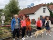 Na fotografii stojí zleva: p. Ing. Beránek, p. Špinarová, DiS., p. Spáčil, p. Šulerová, p. Vondra, p. Blechová. Všichni stojí před hotelem Mlýnhotel. Za nimi je dřevěné vodní kolo, usmívají se